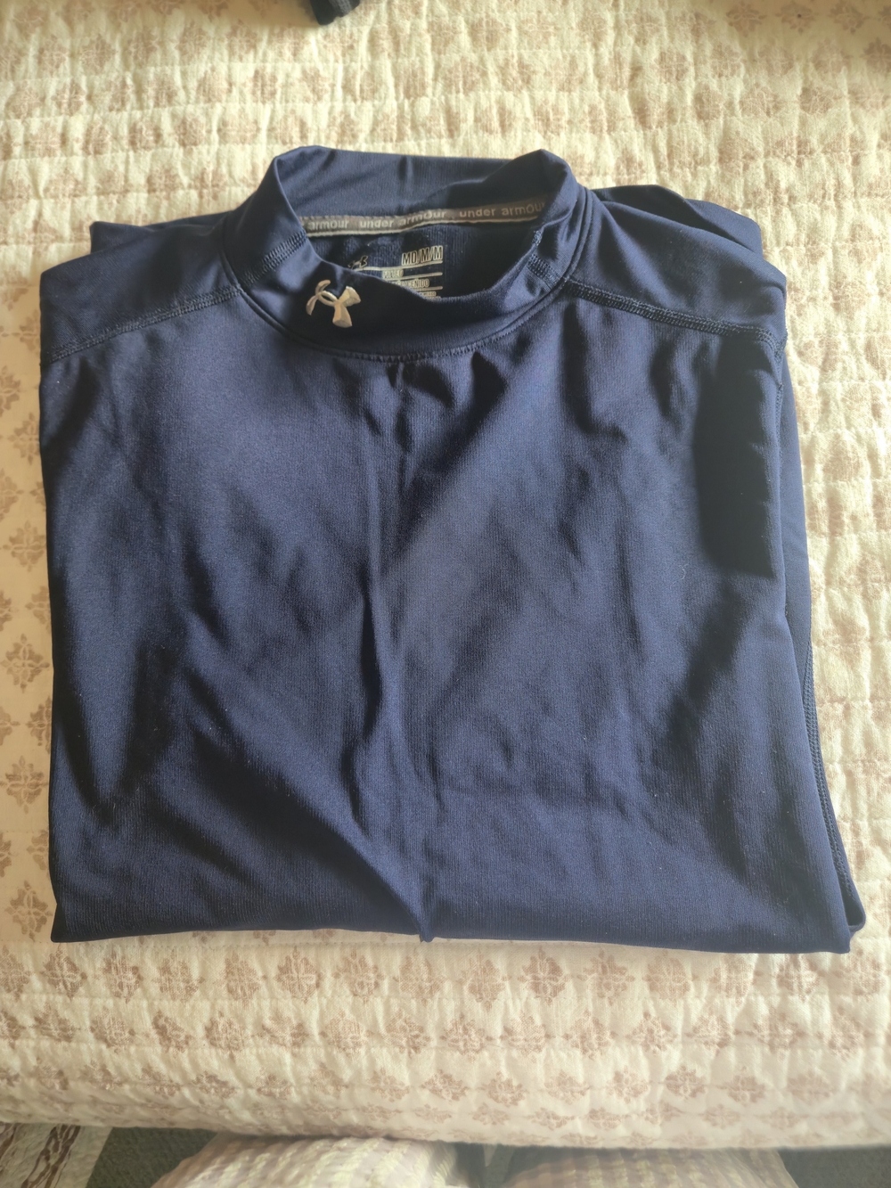 Under Armour Men’s Dark Blue Long-Sleeve Training Top